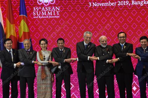 THA11_03112019_PM-ASEAN_SUMMIT