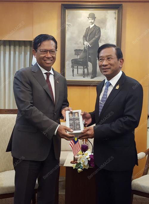 THA11_08092016_PERTEMUAN