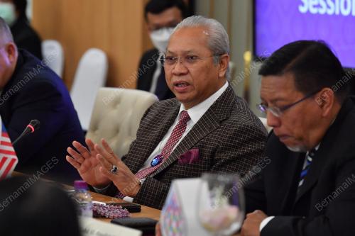 TAN SRI ANNUAR MUSA