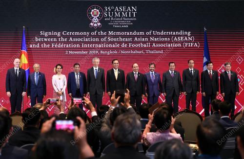 THA14_02112019_PM_ASEAN_SUMMIT