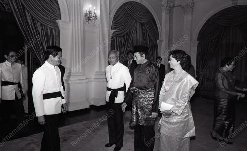 MAHATHIR MOHAMAD