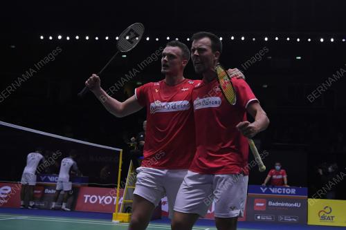 KEJOHANAN PIALA THOMAS DAN PIALA UBER