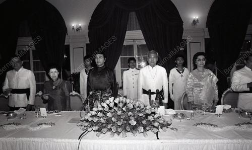 MAHATHIR MOHAMAD