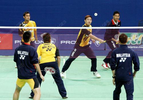 THOMAS AND UBER CUP