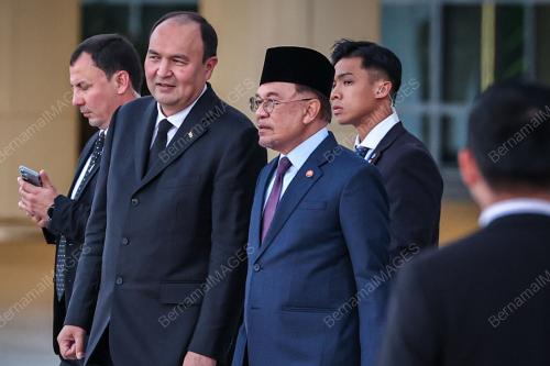 DATUK SERI ANWAR IBRAHIM