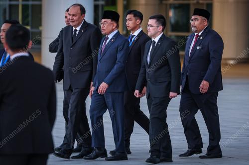 DATUK SERI ANWAR IBRAHIM