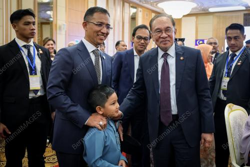 DATUK SERI ANWAR IBRAHIM