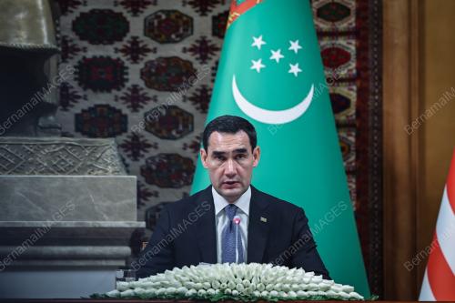 SERDAR BERDIMUHAMEDOV