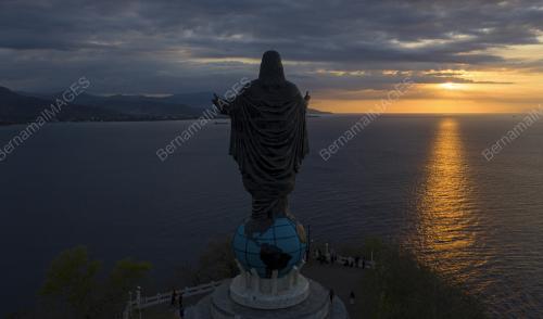 KEINDAHAN MONUMEN CRISTO REI