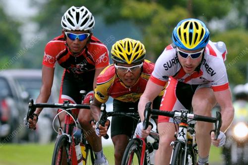 TOB03_01052012_TOUR_BORNEO