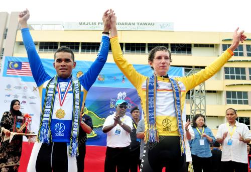 TOB03_27042012_TOUR_BORNEO