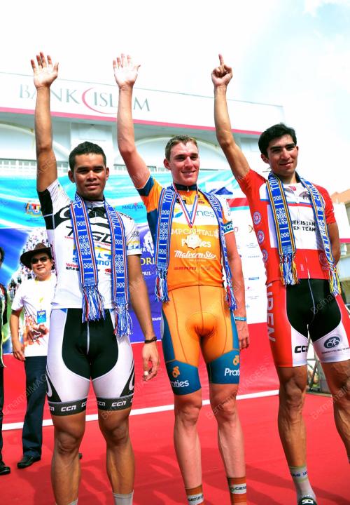 TOB03_29042012_TOUR_BORNEO
