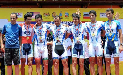 TOB04_22082013_BORNEO