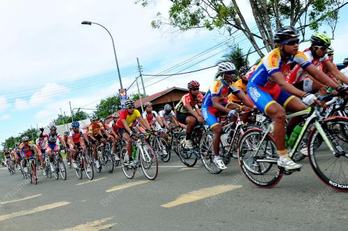 TOB05_27042012_TOUR_BORNEO