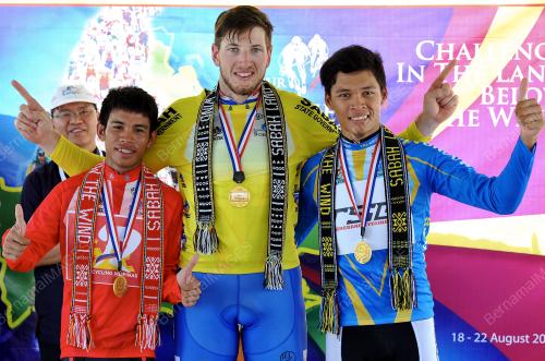 TOB07_18082013_BORNEO