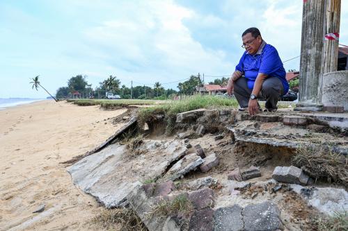 HAKISAN_PANTAI