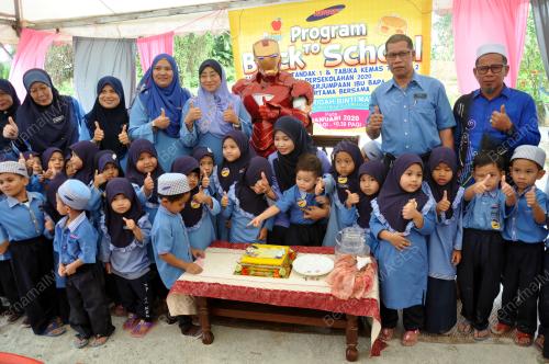 BACK TO SCHOOL TABIKA KEMAS