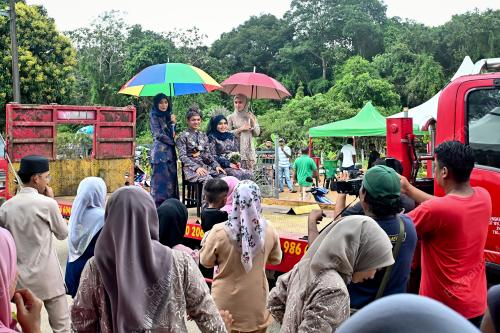PENGANTIN TRAK TUNDA