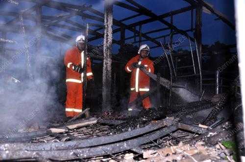 TR01_02092016_TERBAKAR