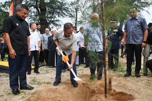 SULTAN MIZAN ZAINAL ABIDIN
