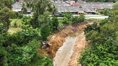 PERSIAPAN MONSUN TIMUR LAUT