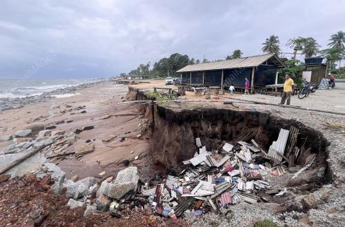 HAKISAN PANTAI