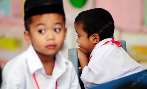 TR01_03012011_TAHUN_SATU