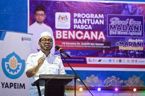 DR ZULKIFLI HASAN