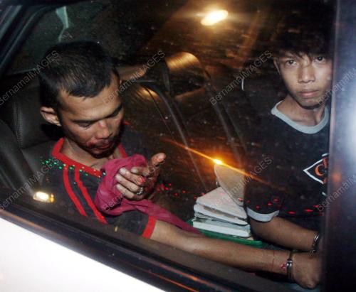 PERAGUT KENA TANGKAP