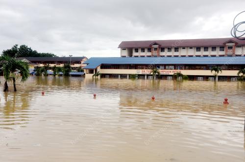 TR01_04012017_BANJIR_HULU