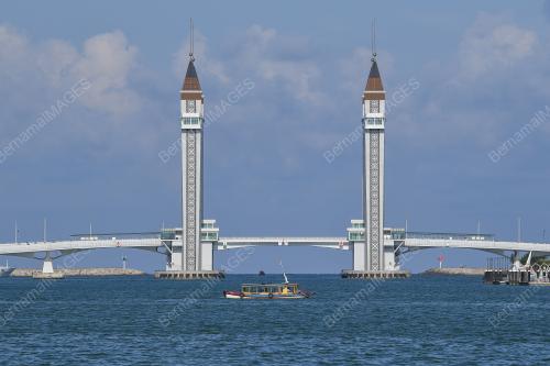 JAMBATAN ANGKAT KUALA TERENGGANU