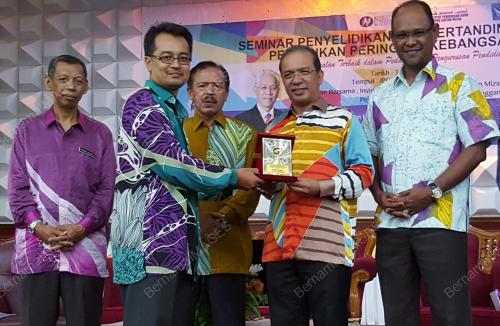 TR01_04052017_ANUGERAH