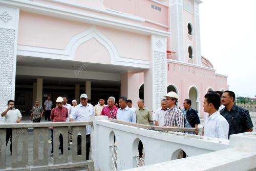DATUK SERI AHMAD SAID