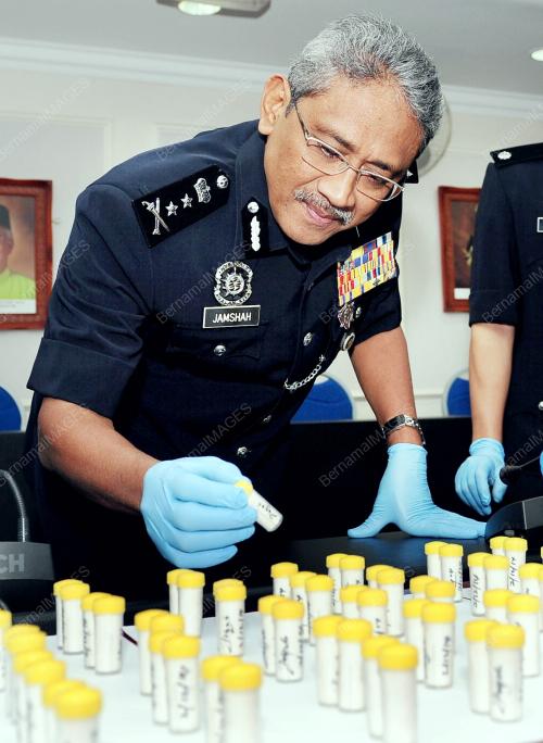 TR01_04122014_POLIS_DADAH