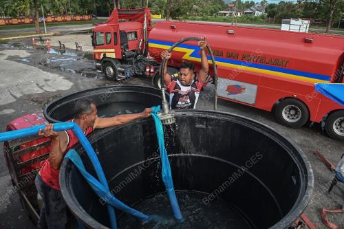 BOMBA AGIH 120,000 LITER AIR