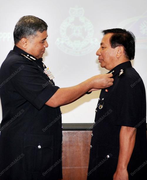 TAN SRI KHALID ABU BAKAR