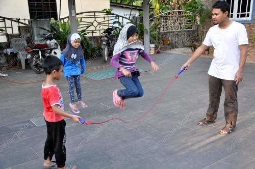 AKTIVITI STAY AT HOME