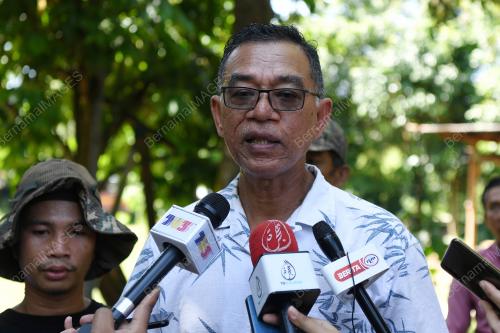 DATUK ROSOL WAHID