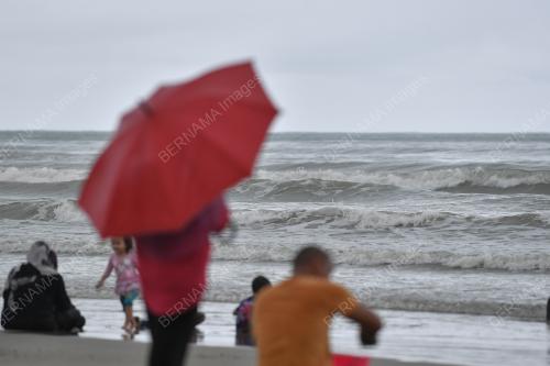 MONSUN TIMUR LAUT