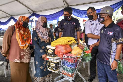 PELANCARAN PROGRAM JUALAN KELUARGA MALAYSIA