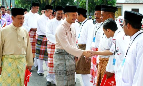MUKHRIZ TUN MAHATHIR
