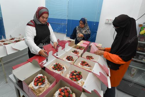 PERINTAH KAWALAN PERGERAKAN BERSYARAT (PKPB)