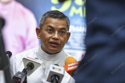DR AZMAN IBRAHIM