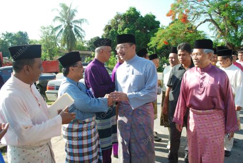 DATUK SERI HISHAMMUDDIN TUN HUSSEIN