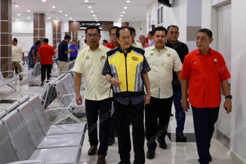 DATUK SERI AHMAD MASLAN