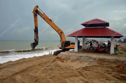 TR01_07112018_HAKISAN_PANTAI