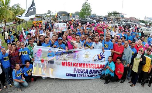 TR01_08012015_BANTUAN_BANJIR