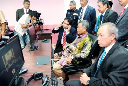 TR01_10052012_MB_MAHKAMAH
