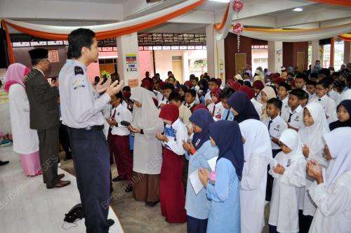 TR01_10092013_UPSR