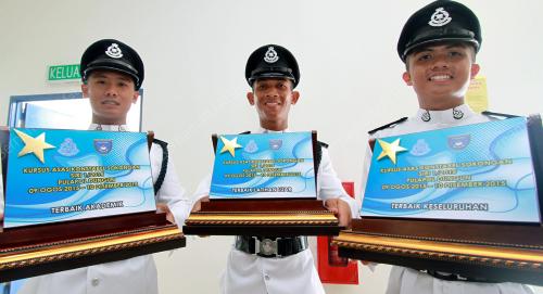 TR01_10122015_TAMAT_LATIHAN